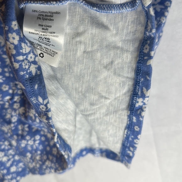 TIME AND TRU FLORAL T-SHIRT (Xlarge) - Picture 7 of 8